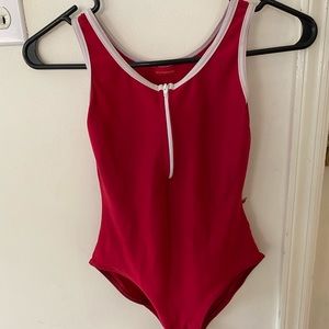Yumiko Cora XS red leotard